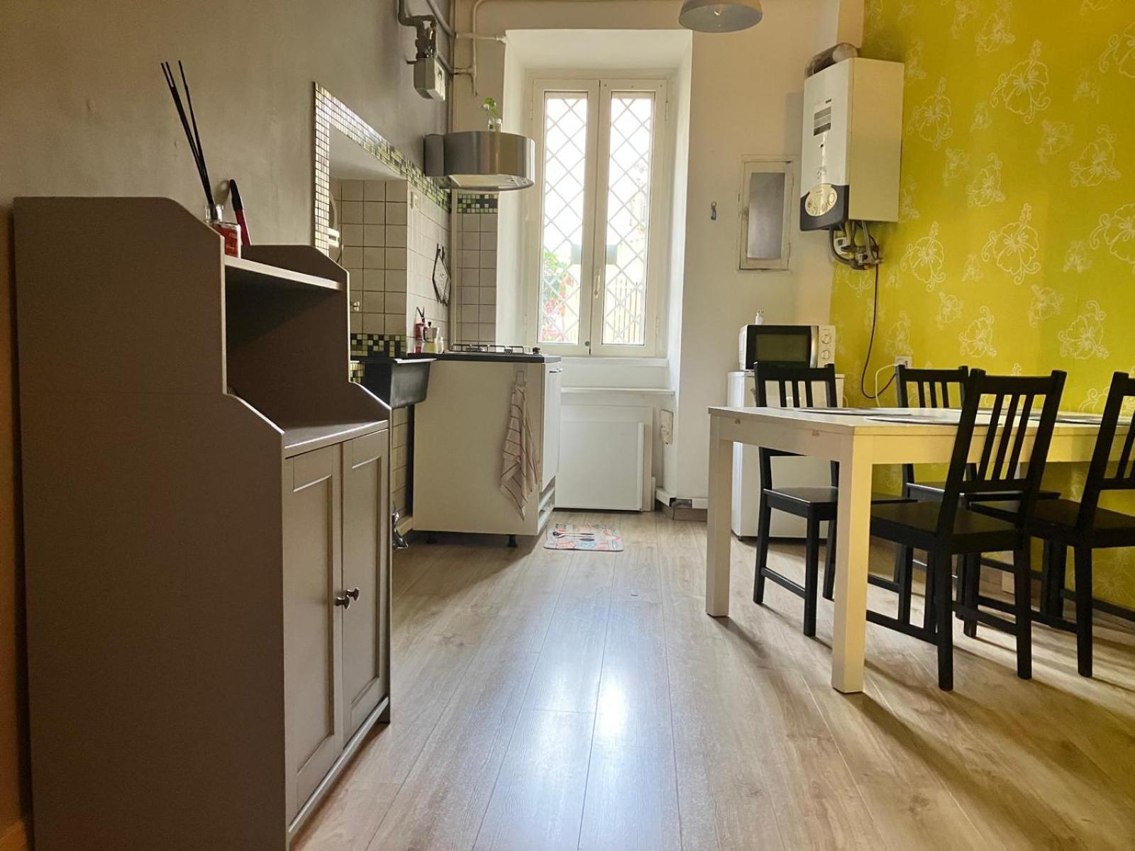 Casapigneto34 * Rome